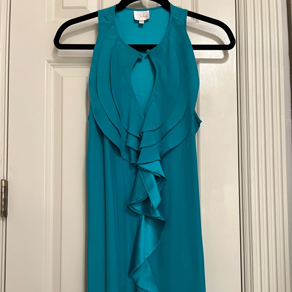 Parker silk dress with key hole neck in size small